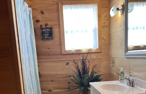 Manton House | The Puffer Ranch nested in the country side with many adventures minutes away!