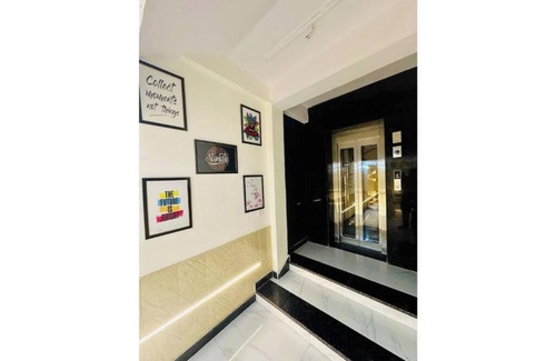 Delhi Cantonment Apartment | The Puzzle by Prahar Homes Apt 6