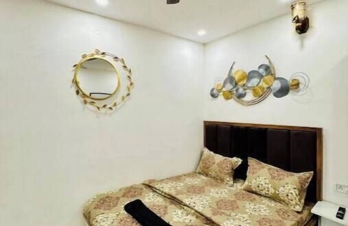 Delhi Cantonment Apartment | The Puzzle by Prahar Homes Apt 6
