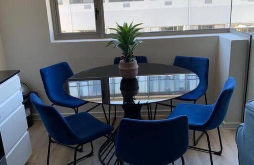 Cape Town City Centre Apartment | The Quarter Mountain View Haven at Waterkant