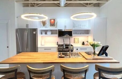 Grafton Apartment | The Quarters | Suite 3