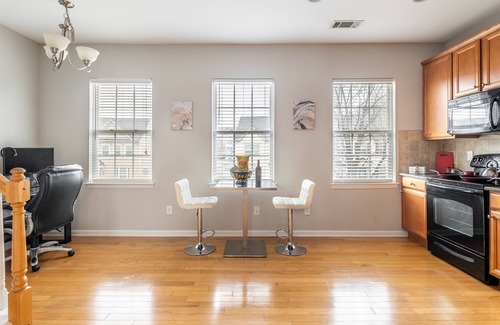Charlotte House | The Queen City's Lenox | WFH Ready