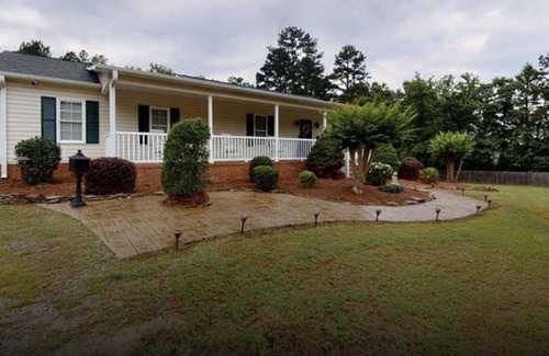 Thomasville House | The Quiet Getaway