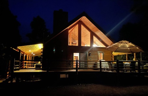 Hillside House | The "Quintessential" Cabin in the Woods.