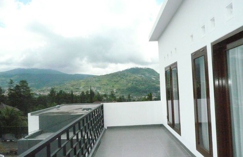 Lembang Villa | The Radiant Villa's & Function Hall