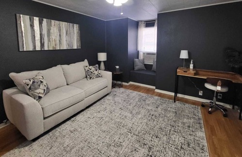 San Saba Apartment | The Ragsdale 202 "The Suite" at San Saba