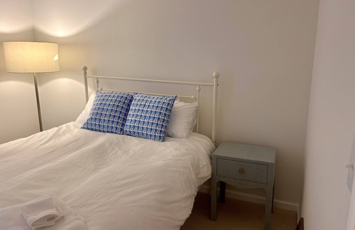 Greencastle House | The Ranch @DePauw University. Located in the heart of campus w/ a large yard.