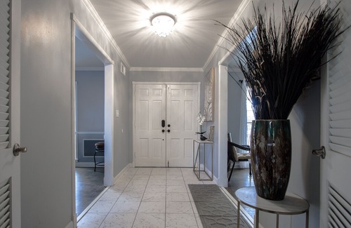 Whitehaven House | The Ranch House Near Graceland