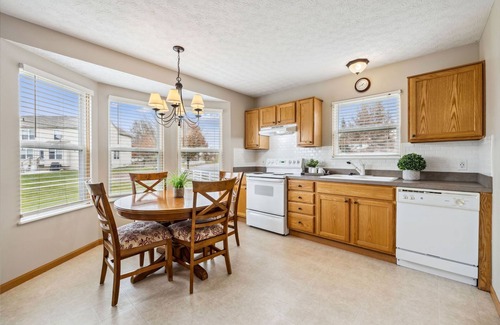Trouville House | The Ranch Place -3 bd 2 bth single family home near New Albany, Columbus, Easton