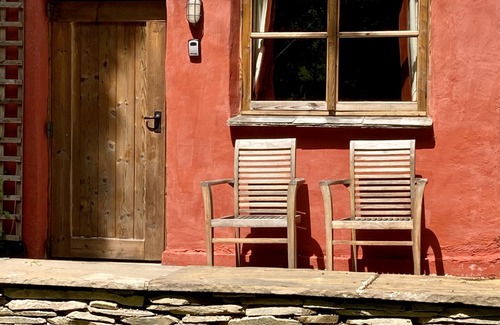 Llanbedr-dyffryn-clwyd Cabin | The Red Shed - A cosy woodland cabin with woodburner