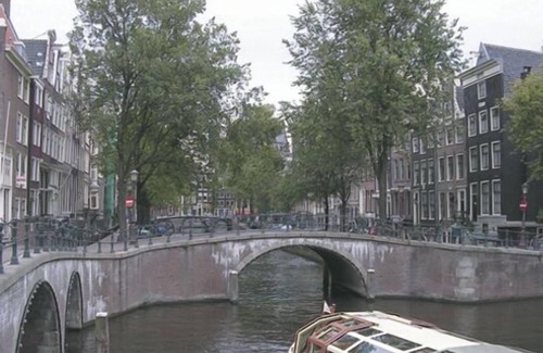 Vondelbuurt Apartment | The Red Studio Apartment Palamedes