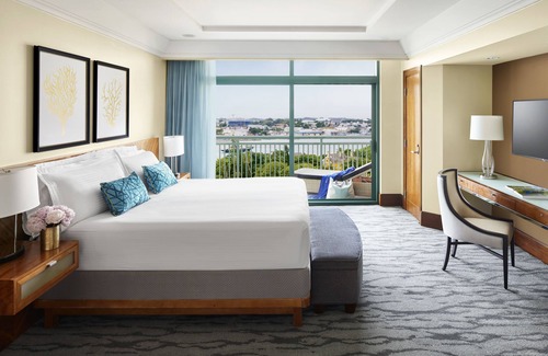 Paradise Island Resort | The Reef at Atlantis