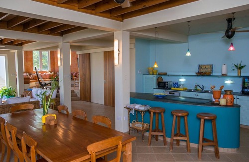 Lance aux Epines Villa | The Reef Villa is two bedrooms with en-suite bathrooms