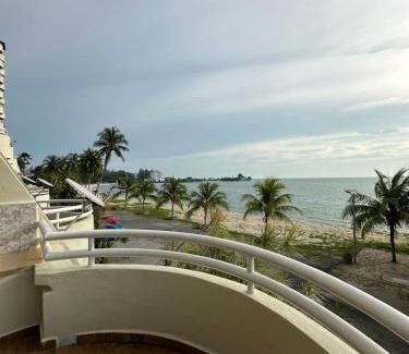 Si Rusa Apartment | The Regency Tanjung Tuan Beach Resort PD by Regency Paradise