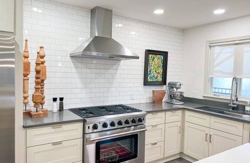 Searcy Apartment | The Reserve on Spring in downtown Searcy close to restaurants and Harding!