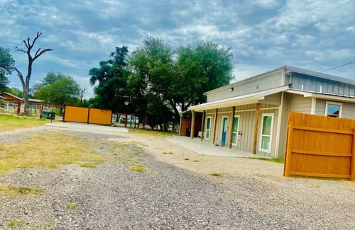 Bexar County House | The resting place