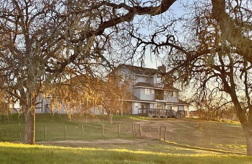 Paso Robles Apartment | The Retreat at Whispering Oaks