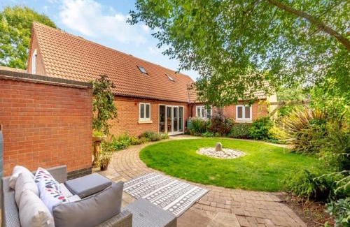 Kneesall Villa | The Retreat