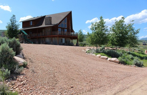 Sweetwater Cabin | The Retreat on Badger 5BR/3.5BA