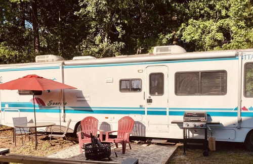 Fleming House | The Retro Winnebago on the Farm, Pet Friendly!