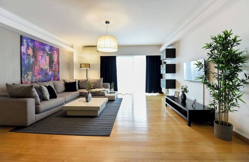 Sector 2 Apartment | THE RICH & FAMOUS | Spacious 1BR Apt with balcony