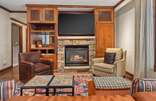 Aspen House | The Ritz-Carlton Club, 3 Bedroom Premier Residence 8303, Ski-in & Ski-out Resort in Aspen Highlands