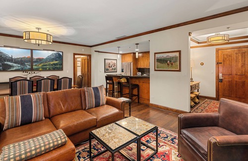 Aspen Condo | The Ritz-Carlton Club | Two-Bedroom Residence Float 2, Ski-in & Ski-out Resort in Aspen Highlands