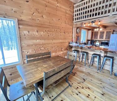 Hiram House | THE RIVER HOUSE LIMIT 6 home