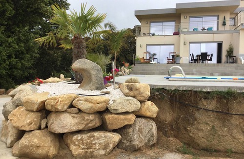 Pietrosella Bed & Breakfast | the rock 11 hamlet of zizolli porticco