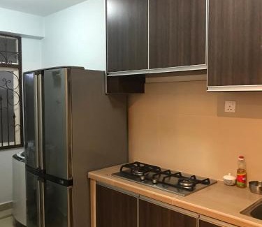 Batu Ferringhi Apartment | The Rockview Bayu Emas Penang Near Beach