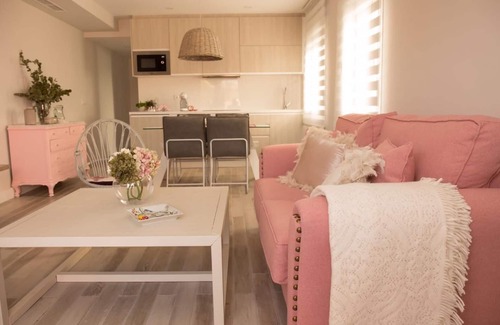 Jewish Quarter Apartment | The Roman wall's balcony