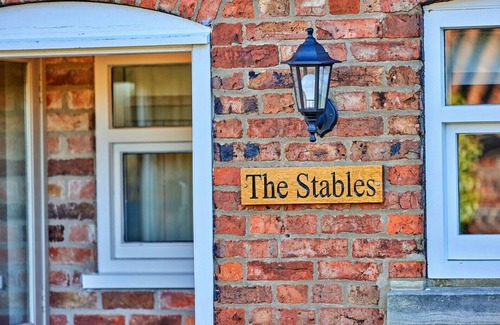 Hemingby Cottage | The Rookery Stables