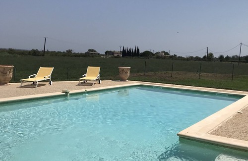 Saint-Laurent-d'Aigouze Bed & Breakfast | The room under the orange tree