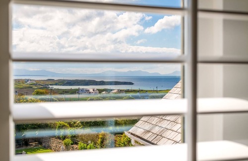 Rhoscolyn Apartment | The Roost at The White Eagle