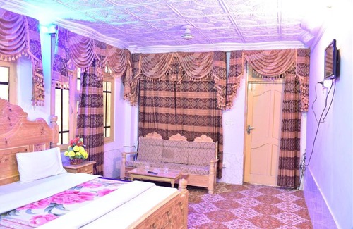 Mingora Hotel | The Rose Palace Swat
