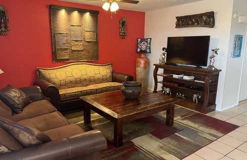 Bonanza Condo | The Rustic Home, exceeding your expectations, not your budget.