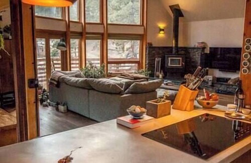 Boulder House | The Rusty Skillet