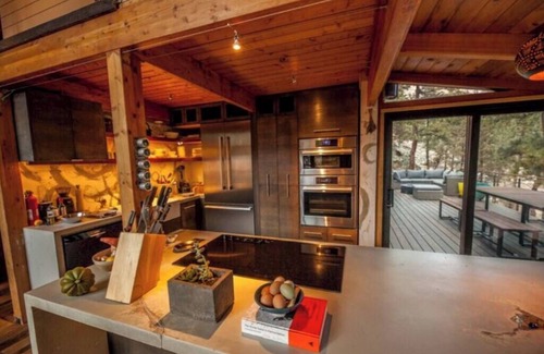 Boulder House | The Rusty Skillet