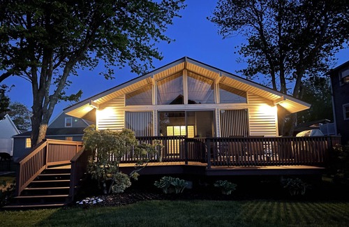 York Beach House | The San'Bar - A Great Family Home Just A Short Walk To Two Beautiful Beaches