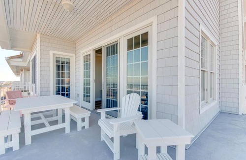 Sandbridge Hotel | The Sandbridge Dunes - Atlantic View Penthouse 415