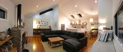 Sandy Point House | The Sands Sandy Point