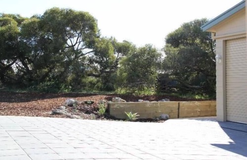Warrenben House | 'The Sands' - spacious holiday home for large groups of family & friends.