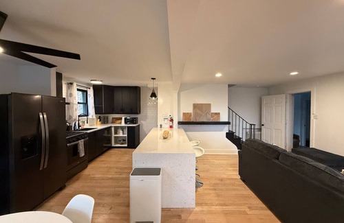 Pittsburgh House | The Sausalito of Upper Aspinwall