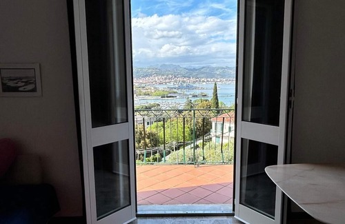 Fezzano House | The sea in every room, Casa Giorem