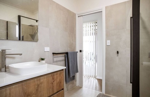 West Beach House | The Seabreeze Esperance