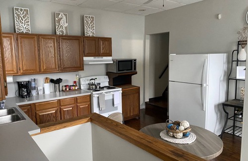 Dayton House | The Seabreeze