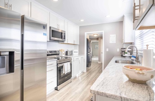 Walton House | The search is over! Perfectly located between the Ark & the Creation Museum!