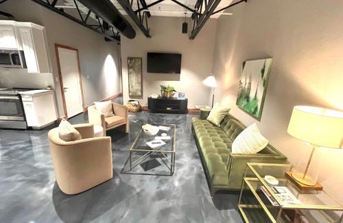 Jacksonville Hotel | The Secret Cenote Hotel