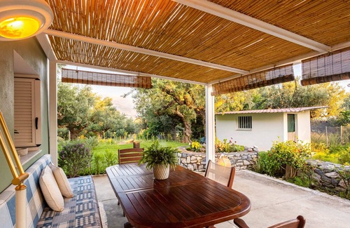 Katsaraiika House | The Secret Garden, A Charming Home in Kalamata