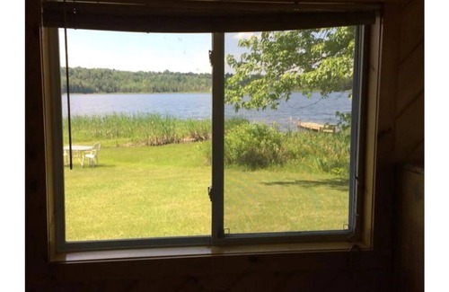 Newport Cottage | THE SECRET OF THE SWALLOWTAIL